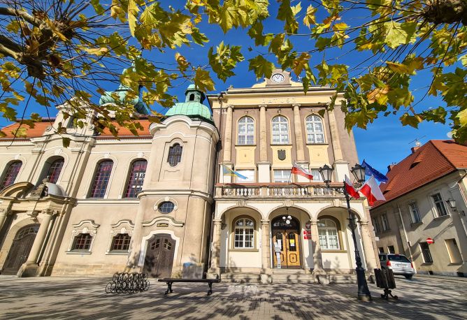 Fasada Ratusza Urzędu Miejskiego w Pszczynie