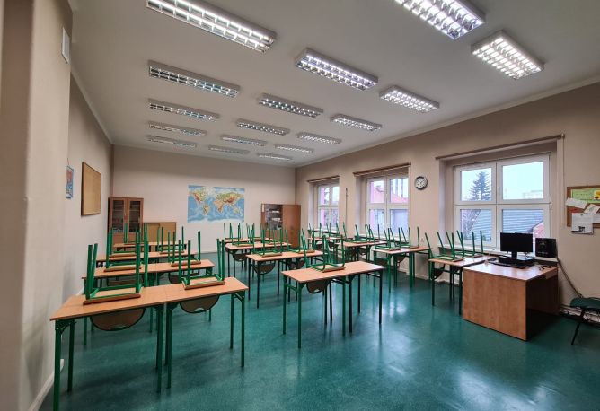 Pszczyna modernizuje oświetlenie w placówkach oświatowych